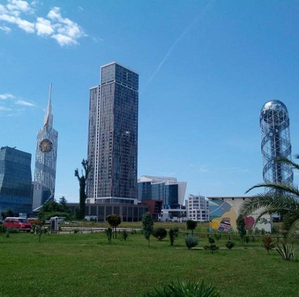 Apartment Gorgasali_57 Batumi Eksteriør bilde